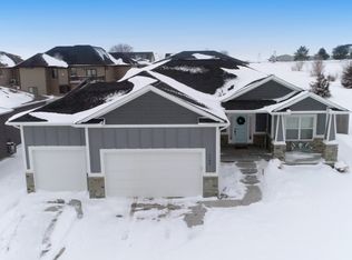 1309 Autumn Rd, Hickman, NE 68372