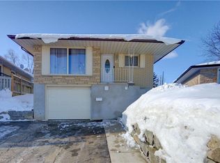43 Hillsborough Cres, Kitchener, ON N2E1J5