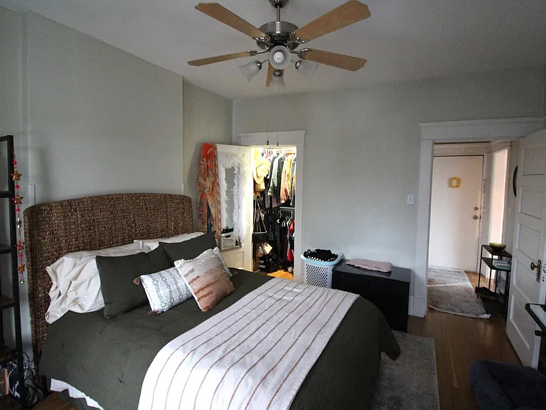 851 E 3rd Ave #4 — Photo 4