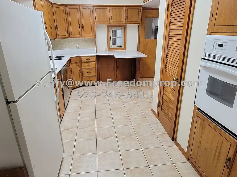 2910 Patterson Rd — Photo 3