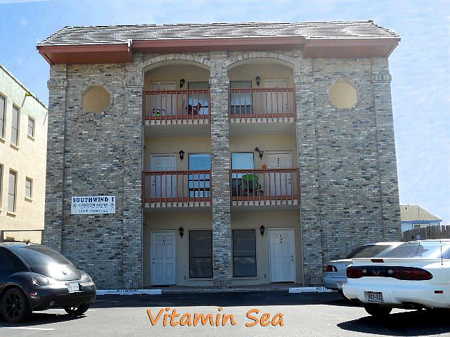 1st image of 123 E Cora Lee Dr #102