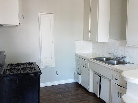 5th image of 2653 E 57th St #D