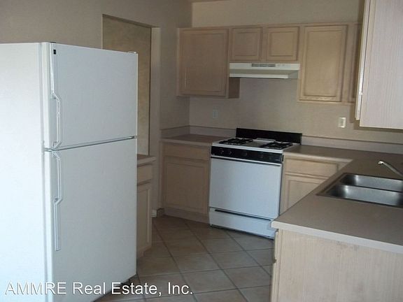 5th image of 10548 Napoli St NW
