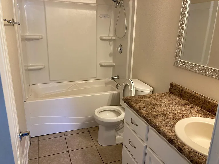 5128 Mulat Rd #7 — Photo 5