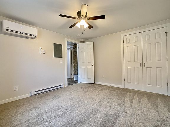 4th image of 423 Adams Ave #3