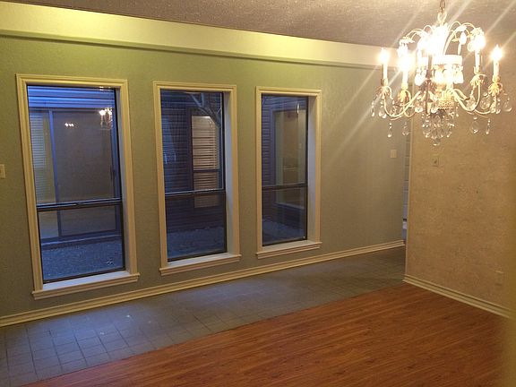 3rd image of 3603 Wood St