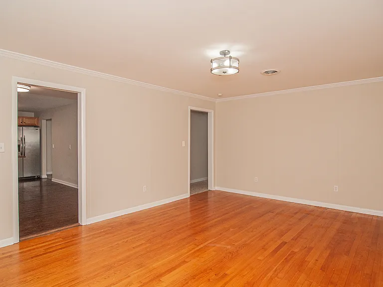 699 S Old Mill Rd — Photo 13