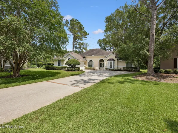 8342 Amherst Hills Ln, Jacksonville, FL 32256