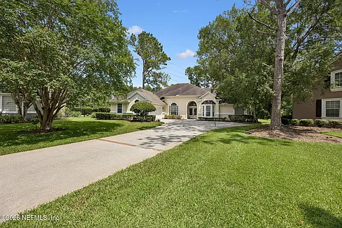 8342 Amherst Hills Ln Photo 1