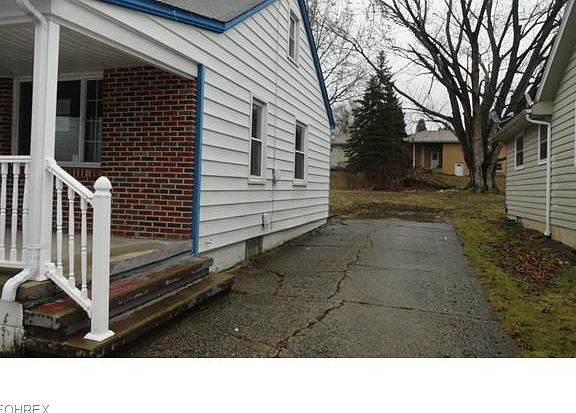 3rd image of 553 6th St