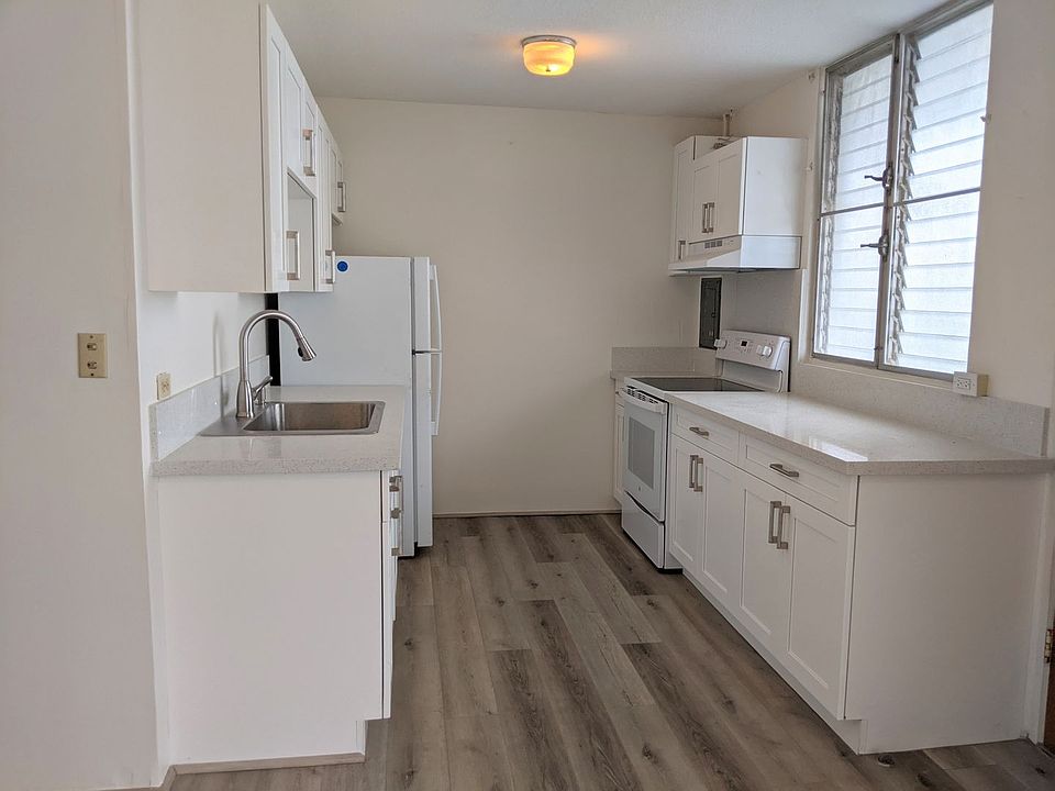 1st image of 1515 Kewalo St APT 302