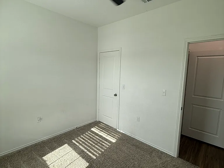 2701 Entrada Tranquila Way — Photo 25