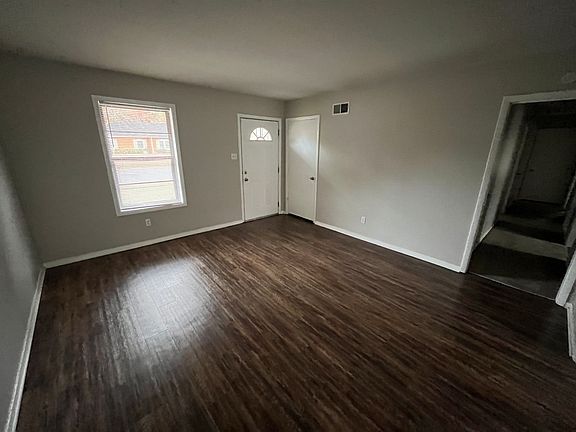 3rd image of 4891 Scottsdale Ave