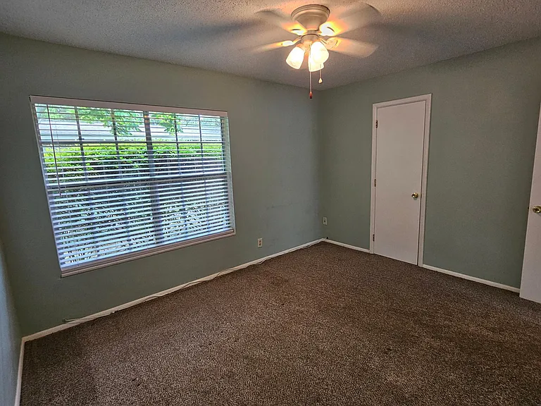 108 Alder Ave SE #1 — Photo 11