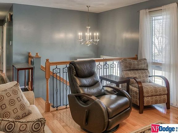 4th image of 11562 Westmont Dr