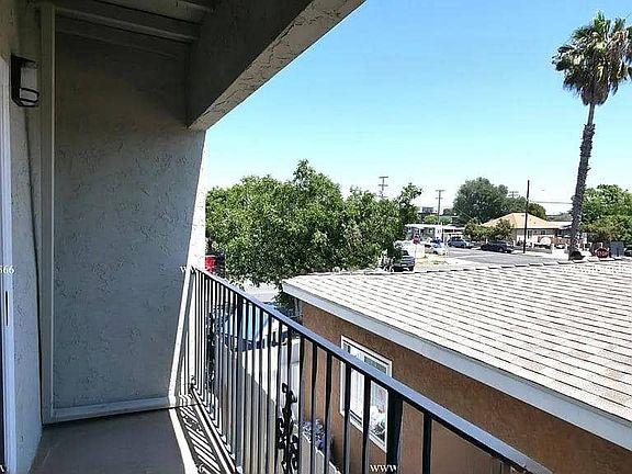 4th image of 4444 Redwood St #3343