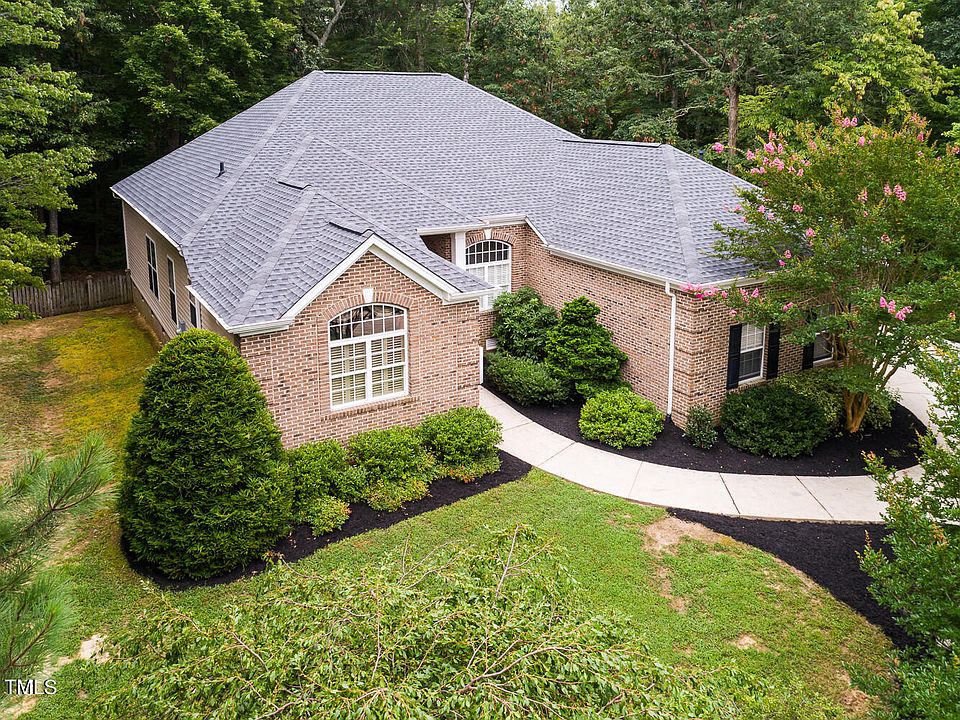 1st image of 2516 Wyndemere Ct