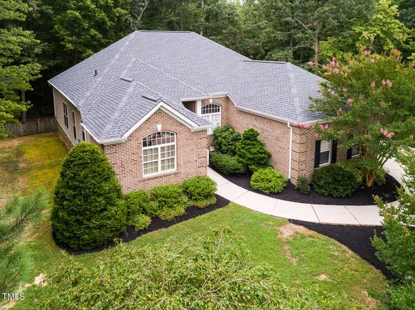 2516 Wyndemere Ct, Hillsborough, NC 27278