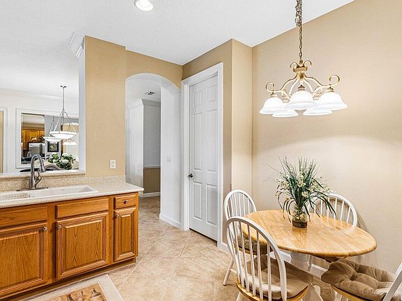 5th image of 23069 Addison Lakes Circle
