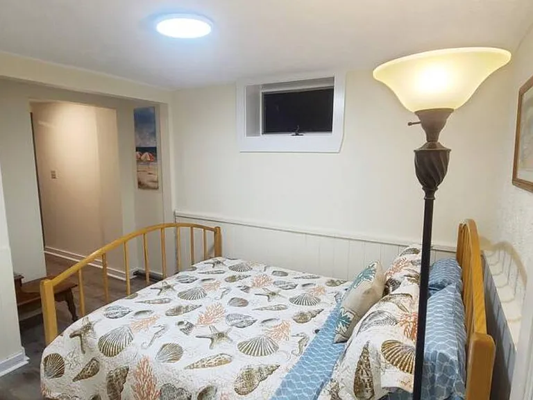 10 Hillcrest Ave #1B — Photo 15