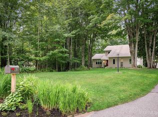 935 Orianna Dr, Marquette, MI 49855