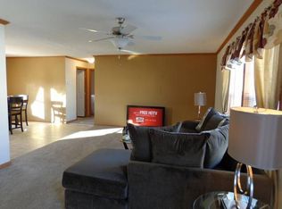 2977 Charing Cross, Northville, MI 48167