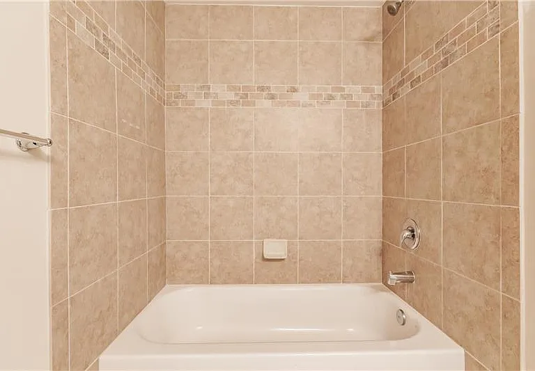 27400 Palmesta Cir #A — Photo 26