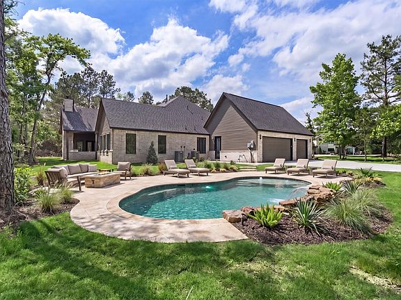 3rd image of 7002 Bowie Ct