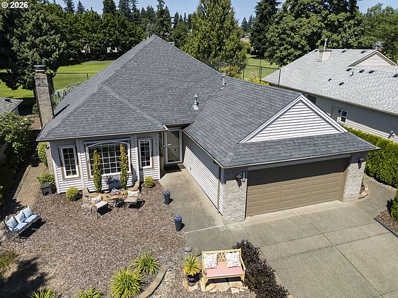 2nd image of 15108 SE 35th St
