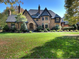 459 Rockwood Cir, Peninsula, OH 44264