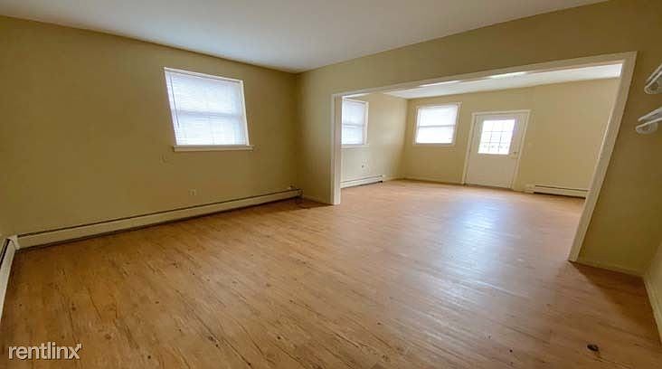 Bedroom to Li