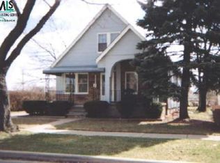 616 Academy St, Ferndale, MI 48220