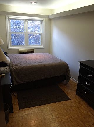 5th image of 659 W Aldine Ave APT 3A