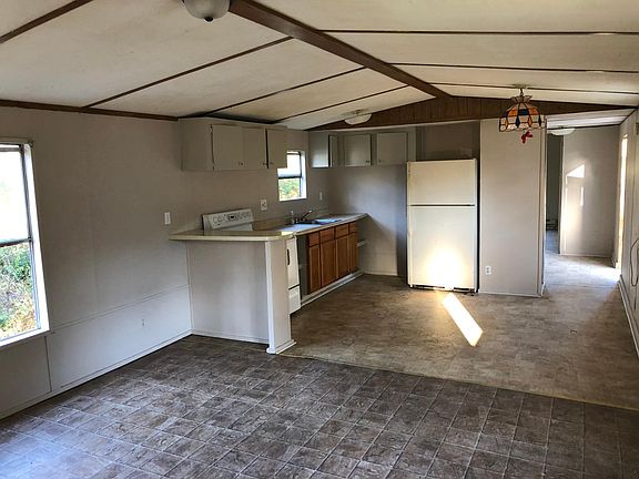 3rd image of 9120 Usina St