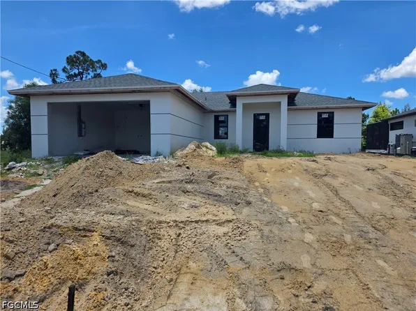 2834 NW 28th Ave, Cape Coral, FL 33993