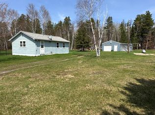 627 School Forest Rd SW, Baudette, MN 56623