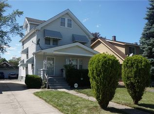 5212 Clement Ave, Maple Heights, OH 44137