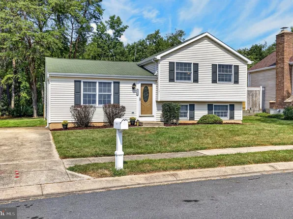 7714 Siden Dr, Hanover, MD 21076
