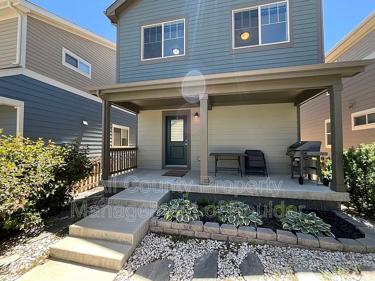1208 Hummingbird Cir — Photo 21