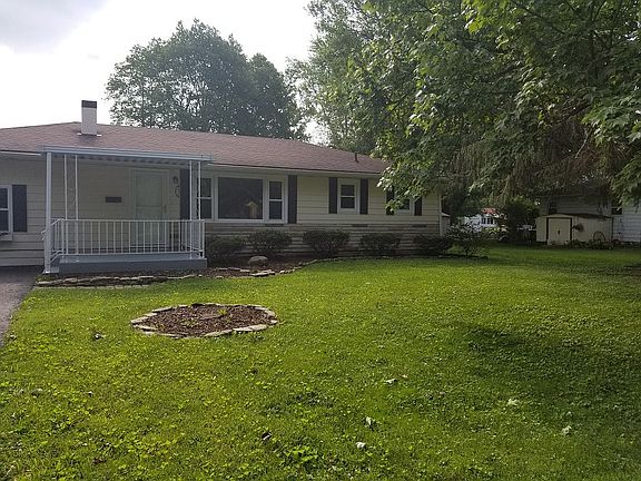 2nd image of 566 Forest Lake Dr