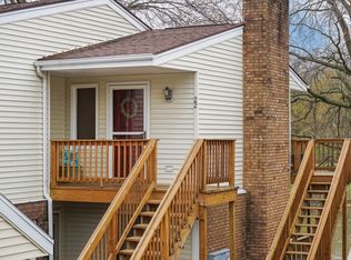 903 N Linden St APT 22, Normal, IL