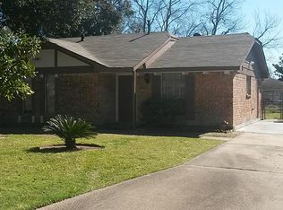 843 Marcolin St, Houston, TX 77088