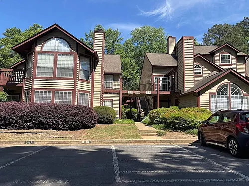 320 Hawkstone Way Photo 1