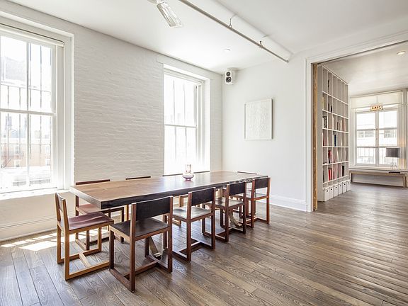 2nd image of 135 Prince St #1