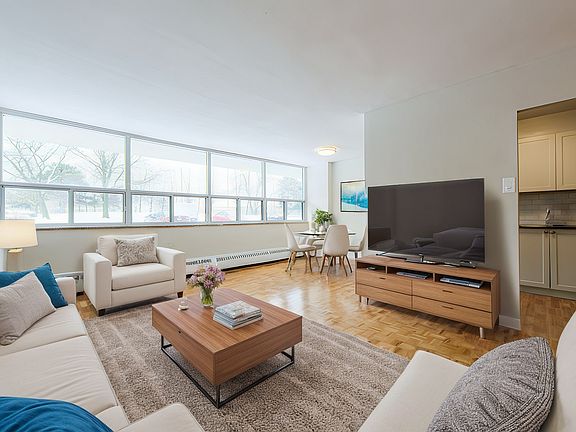 4th image of 20 Esterbrooke Ave #2-Bedroom