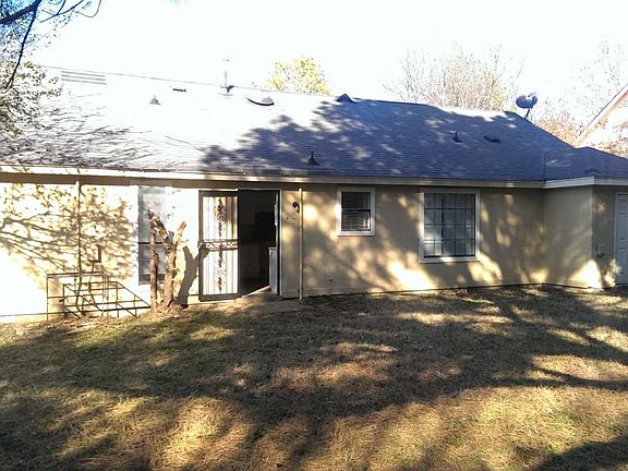 2nd image of 6033 Whisper Valley Dr
