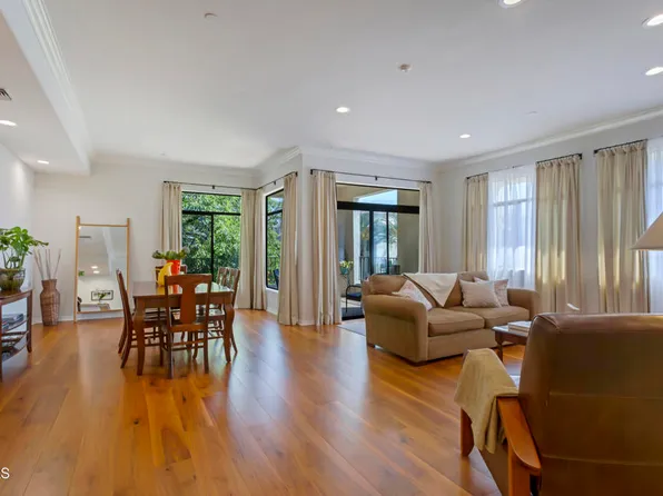 748 Locust St Unit 403, Pasadena, CA 91101