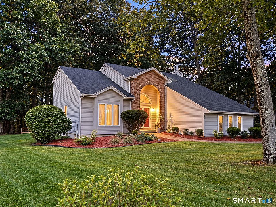 2nd image of 26 Merriman Road