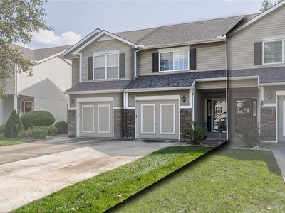 3222 SW Shadow Brook Dr, Blue Springs, MO, 64015