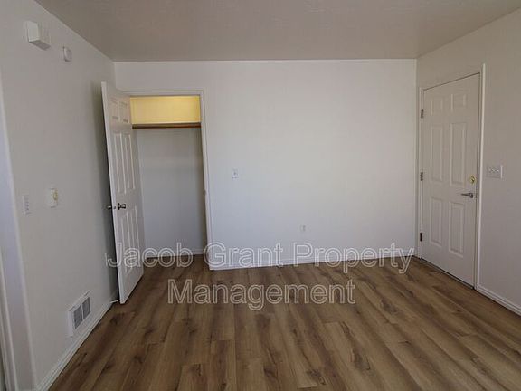 4th image of 2540 Pumice Dr APT 2